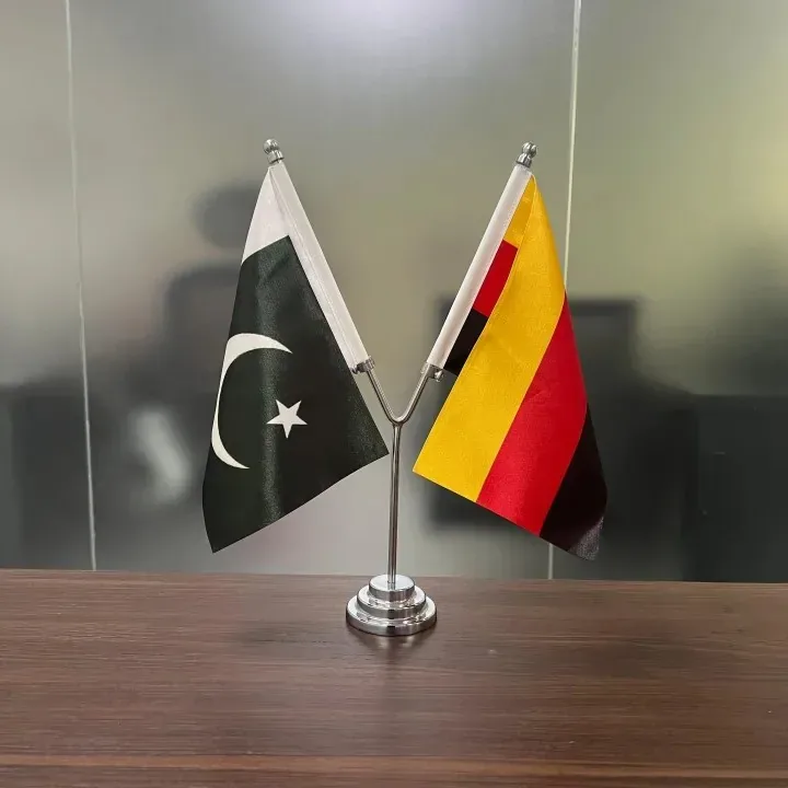 Table Flags with custom logo branding
